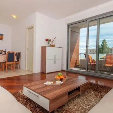 Nikolina St - Comfort Two Bedroom A1 Apartmán